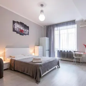 Home-hotel On Maidan Nezalezhnosti Square Апартаменты