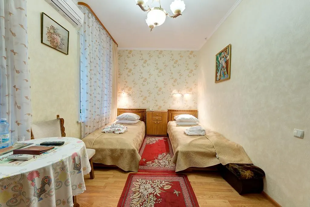 Aleksandria Hotel キエフ 2*,